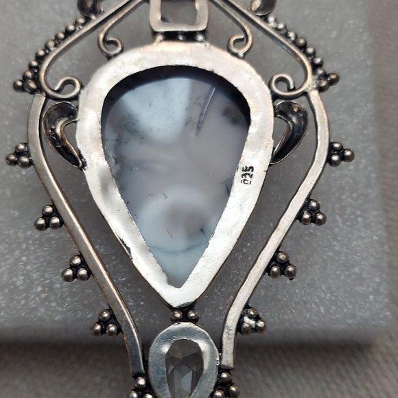 Bundle Ring And Pendant - Picture 5 of 7